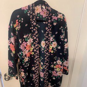 Sz Large floral long open floral cardigan